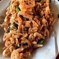 สวนอาหารเขื่อนแม่สรวย