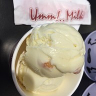 เมนูของร้าน Umm milk ฟิวเจอร์พาร์ค รังสิต