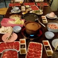 ร้านโคขุนคุณเอกจิ้มจุ่ม&กระทะร้อนโพนยางคำ