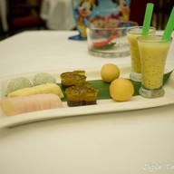 Crystal Lotus Disneyland Hotel