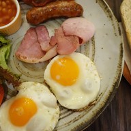 เมนูของร้าน Tiny Cup Café ทองหล่อ