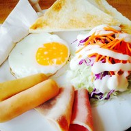 ฟ้าใสหมอกสวย