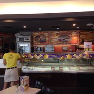 บรรยากาศ Swensen's Tops ทองหล่อ