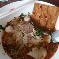 ก๋วยเตี๋ยวนวลวรรณ์