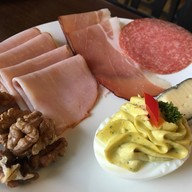 เมนูของร้าน See Hotel- Gruner Baum