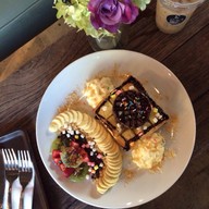8ttc Cafe
