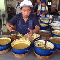 หน้าร้าน ข้าวแกงครัวท่องนาท่าม  2