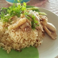 ข้าวมันไก่ป้าเพชร