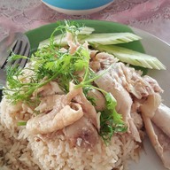 ข้าวมันไก่ป้าเพชร