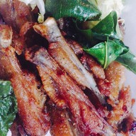 อิ่มปลา