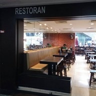 หน้าร้าน Meals Station KL Sentral