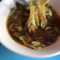 เดือนร่มไทร ไก่มะระ ปากเกร็ด