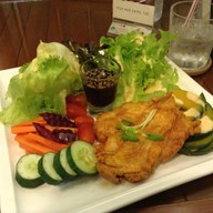 เมนูของร้าน CoCo salad มีโชคพลาซ่า