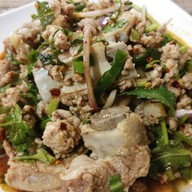 ป้าไหม ต้มแซ่บ