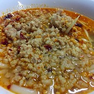 เมนูของร้าน ก๋วยเตี๋ยวหมูต้มยำ ป้าแอ๊ว