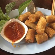 เมนูของร้าน ก๋วยเตี๋ยวเรือนแพ ซอยสวนผัก 50