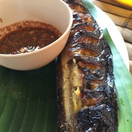 อีสานกันเอง