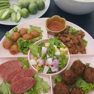 เมนูของร้าน บ้านชายน้ำ