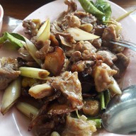ลุงแห้งอาหารป่า ปลาแม่น้ำ