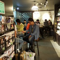 Starbucks Shanghai pudong airport