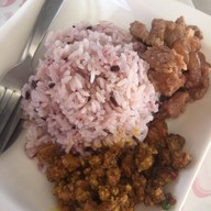 เมนูของร้าน น้องจูน ข้าวแกงปักษ์ใต้