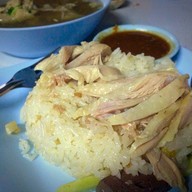 เมนูของร้าน ข้าวมันไก่บุญมี