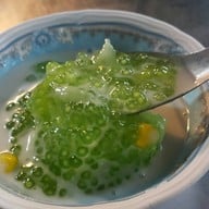 ร้านหนมหวานเสียงสวย