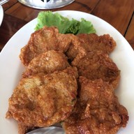 เมนูของร้าน ครัวแปดริ้ว