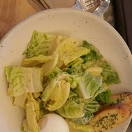 เมนูของร้าน Holiday by Cafe Velodome