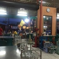 ร้านข้าวต้มเสาวภา