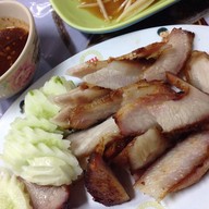 เมนูของร้าน ส้มตำ เจ้ปุ้ย