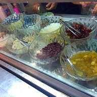 หน้าร้าน ร้านตองหนึ่ง เต้าทึงร้อนเย็น