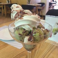 เมนูของร้าน Mo & Moshi