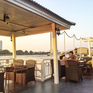 บรรยากาศ dheva river house