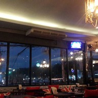 บรรยากาศ Amuse' Bar คลองมะขามเรียง