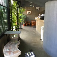 บรรยากาศ กาแฟข้างวัด ศิริราช