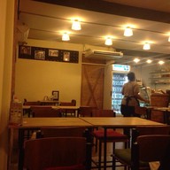 บรรยากาศ หนองโพ Farm Table