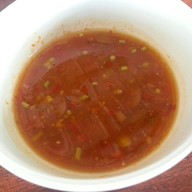 น้ำจิ้มเปรี้ยวๆ ผสมเต้าเจี้ยว อร่อยดีค่ะ