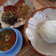 เมนูของร้าน Babi Guling Ibu Oka 1 (Ubud Palace)