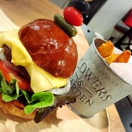 เมนูของร้าน TRIPLE the coffee house สุขุมวิท