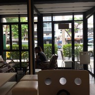 บรรยากาศ กาแฟบ้านช่างหล่อ