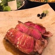 เมนูของร้าน Volti Restaurant And Bar โรงแรมแชงกรีลา