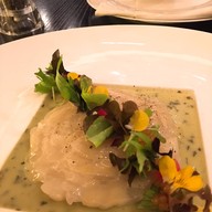 เมนูของร้าน Volti Restaurant And Bar โรงแรมแชงกรีลา