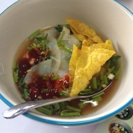 เมนูของร้าน สามกองก๋วยเตี๋ยวลูกชิ้นปลา