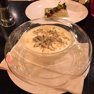 เมนูของร้าน Volti Restaurant And Bar โรงแรมแชงกรีลา