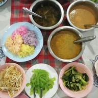 เมนูของร้าน ขนมจีนเจ๊แร่