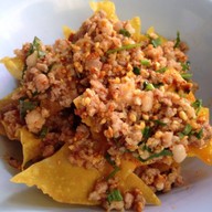 ก๋วยเตี๋ยวนั่งบาร์ โครตอิ่ม