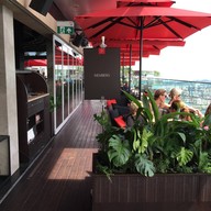 บรรยากาศ CÉ LA VI Marina Bay Sands Singapore