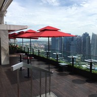 บรรยากาศ CÉ LA VI Marina Bay Sands Singapore