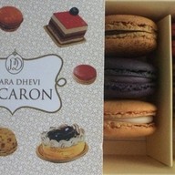 เมนูของร้าน Dhara Dhevi Macaron  ท่าอากาศยานสุวรรณภูมิ